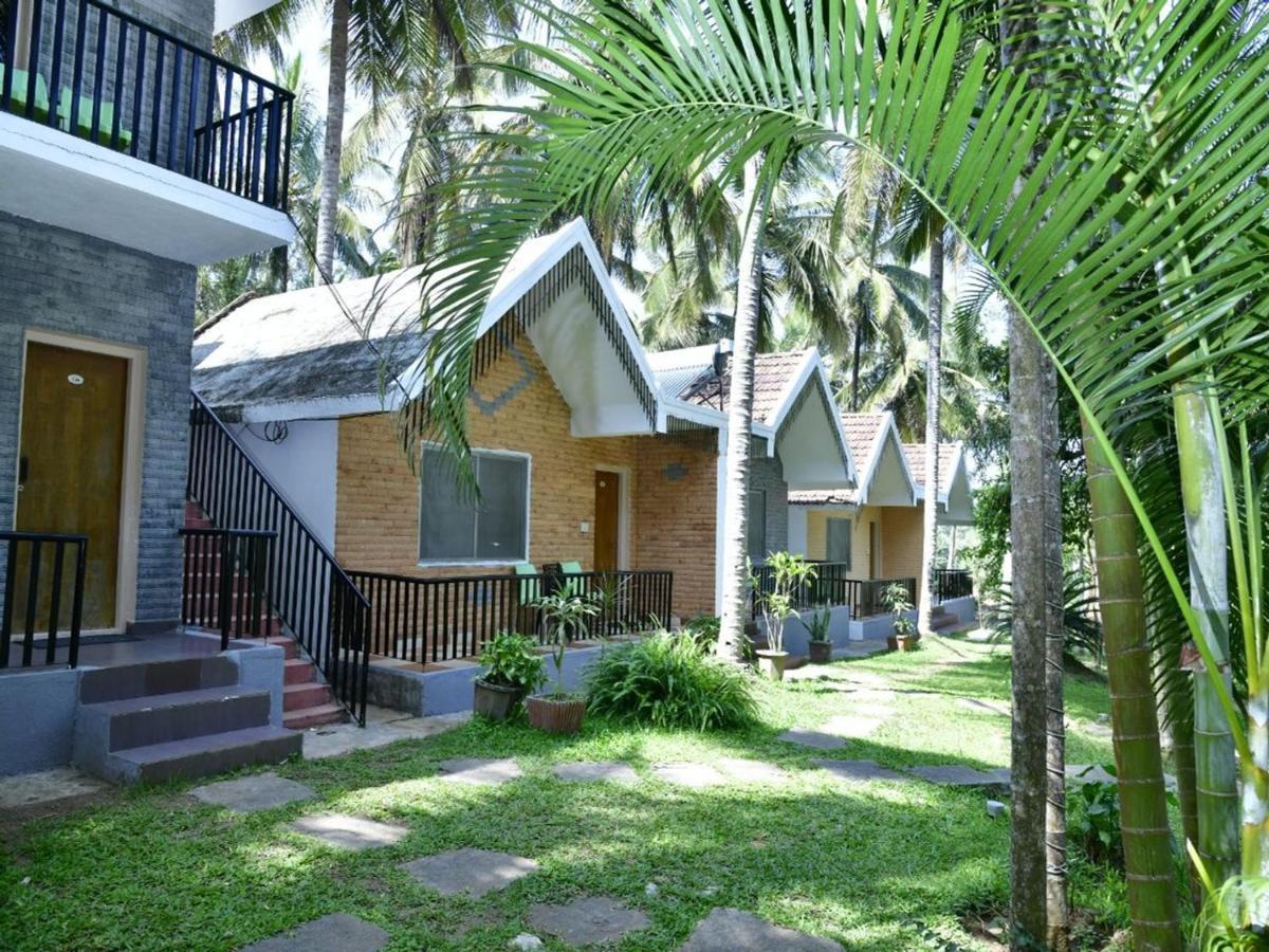 Coorg Green Farm Resort กูชาลนาการ์ ภายนอก รูปภาพ